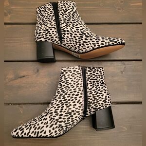 Clark's sheer flora 2 animal print real furboots size 10